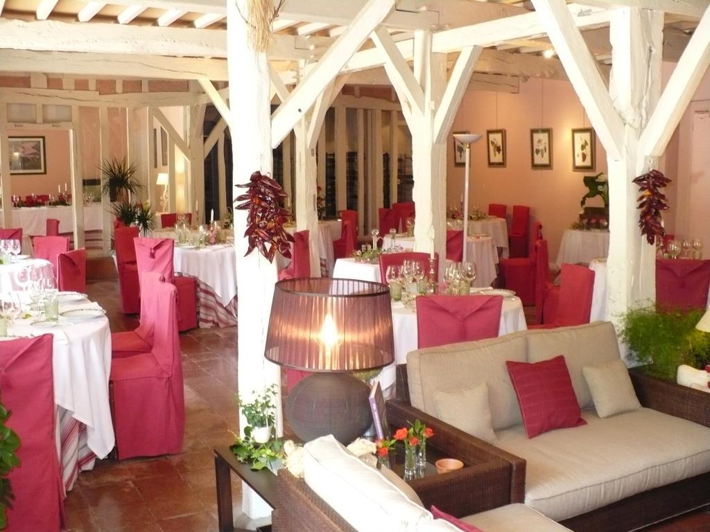 Bed and Breakfast Domaine De Bassibe Ségos Exterior foto